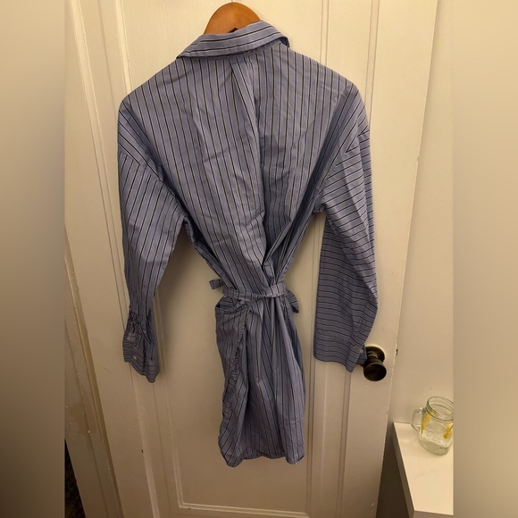 H&M Wrap Skirt Dress - Picture 3 of 4